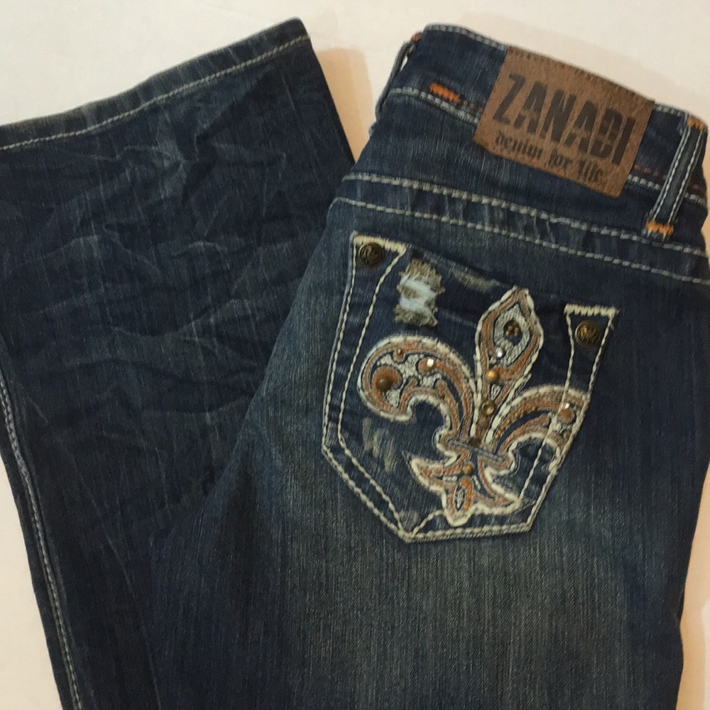 Xanadu distressed jeans size 9